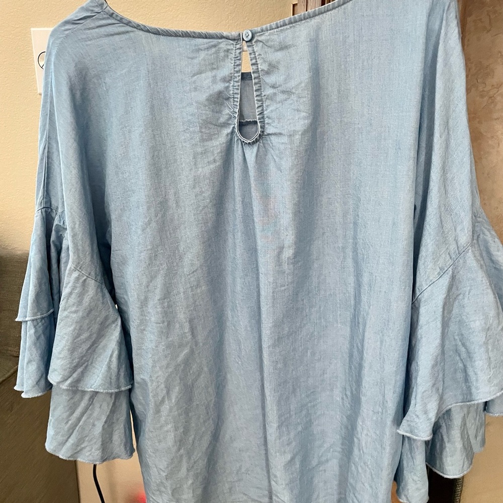 Women’s Lauren Conrad Top Size XL - Picture 3 of 4